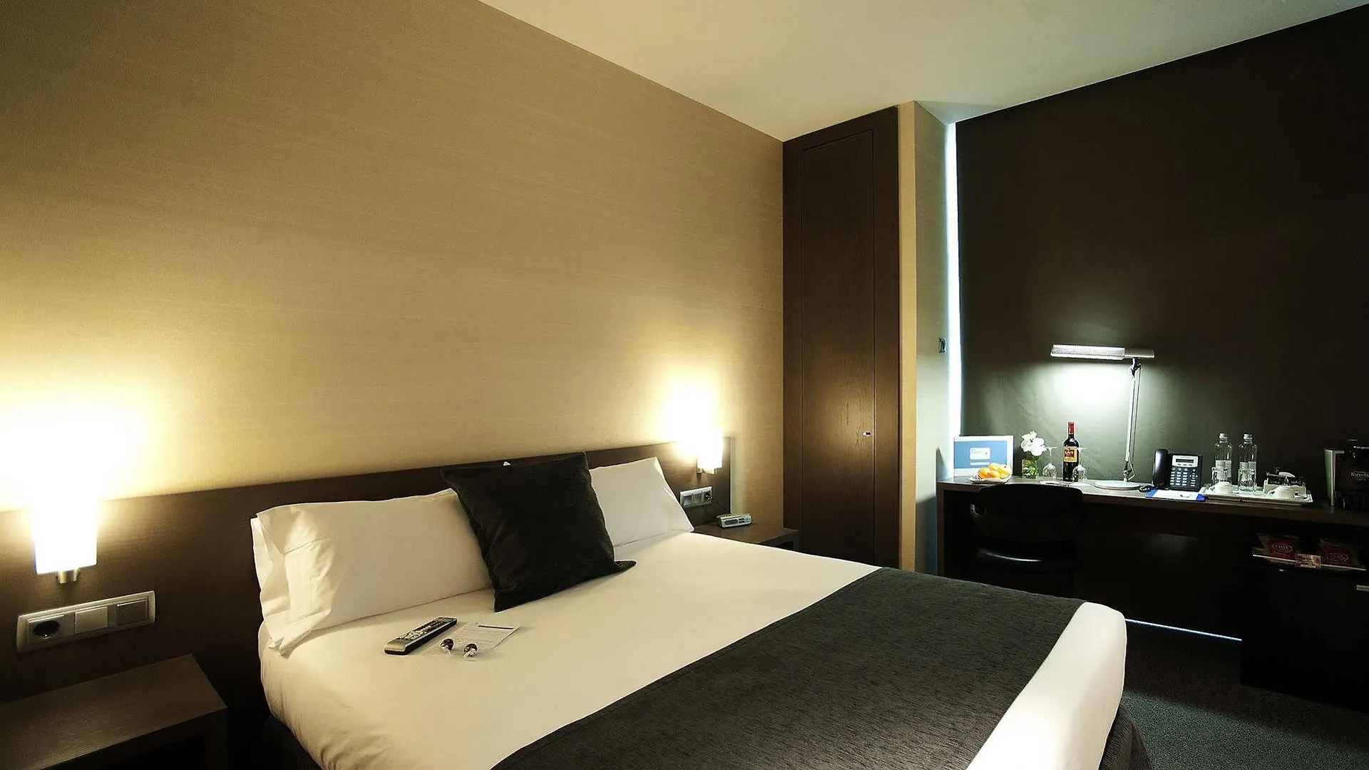 Air Rooms Barcelona Airport By Premium Traveller El Prat de Llobregat 4*,