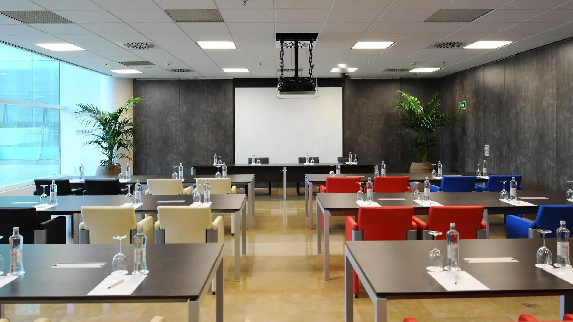 Air Rooms Barcelona Airport By Premium Traveller El Prat de Llobregat Espagne